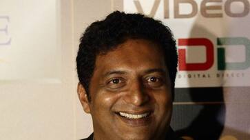 protest against actor prakash raj in karnataka kalburgi kms protest against actor prakash raj in karnataka kalburgi kms