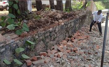 Compound wall of IHRD college adoor collapsed during onam celebration afe