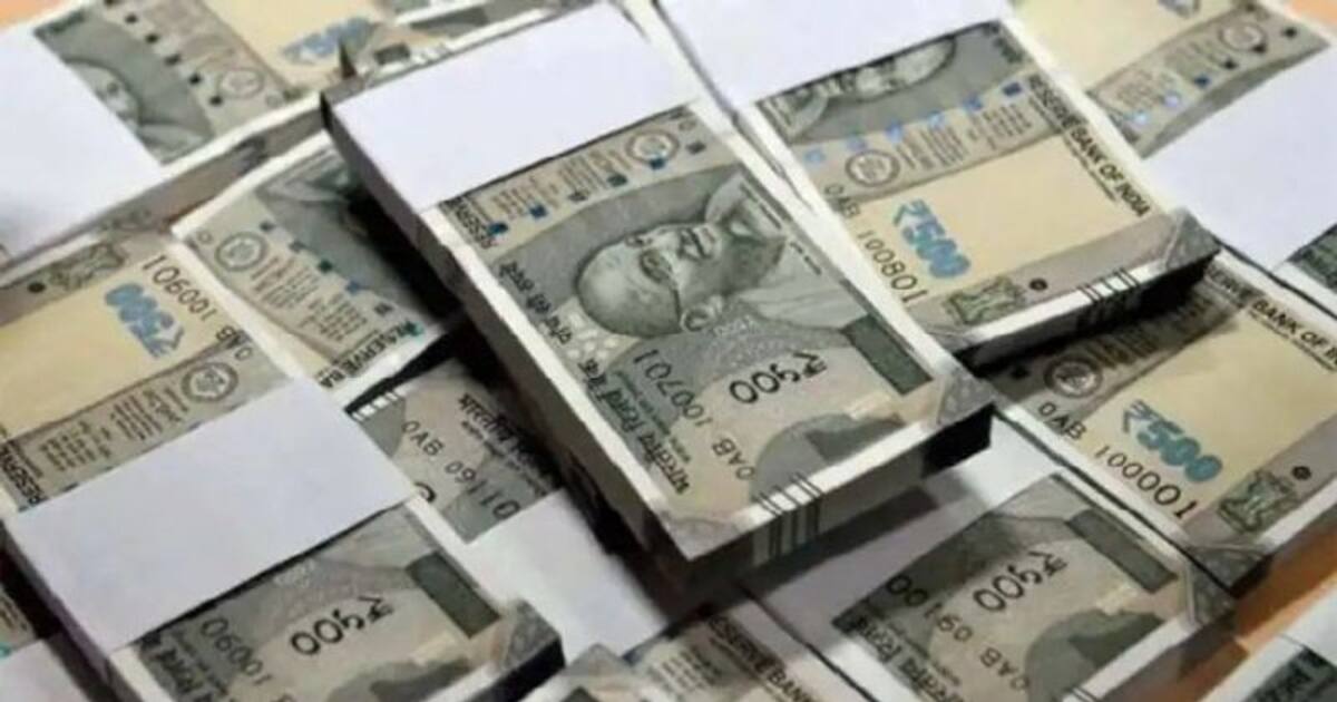 ஒரே நாளில் கோடீஸ்வரரான ஆட்டோ டிரைவர்! லாட்டரியில் 25 கோடியை அள்ளிச் சென்ற அதிர்ஷ்டசாலி!