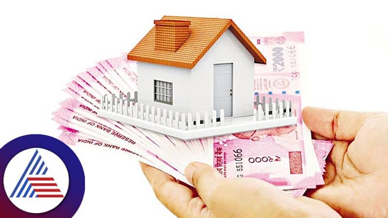 Loan on Property vs Loan on Gold: What is the difference between Gold Loan and Loan Against Property, Which is better? sgb