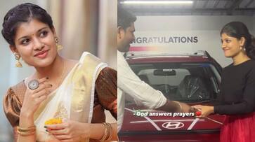 Cook with comali fame monisha blessy bought a brand new car gan Cook with comali fame monisha blessy bought a brand new car gan