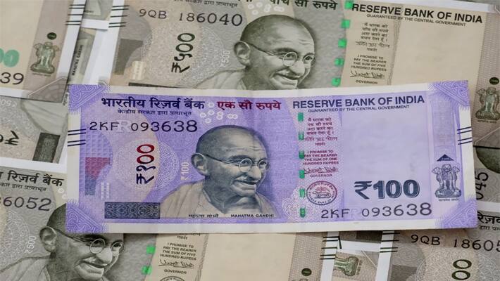 Rupee Falls 9 Paise To Settle At Lifetime Low Of 83.22 Against US Dollar sgb