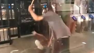 Disturbing video: Man attacks 60-year-old woman over 50 times with her own cane in New York (WATCH) snt Disturbing video: Man attacks 60-year-old woman over 50 times with her own cane in New York (WATCH) snt