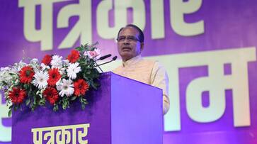 Should I be CM again or not': Shivraj Chouhan at Madhya Pradesh rally AJR Should I be CM again or not': Shivraj Chouhan at Madhya Pradesh rally AJR