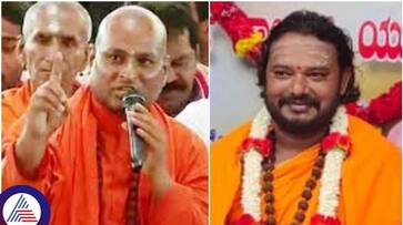 Valmiki Mutt Prasannanadapuri Swamiji let the Peetha sacrifice Separate meeting in bengaluru sat Valmiki Mutt Prasannanadapuri Swamiji let the Peetha sacrifice Separate meeting in bengaluru sat