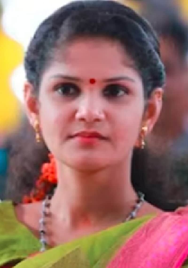 ಯಾರೀ ಚೈತ್ರಾ ಕುಂದಾಪುರ?