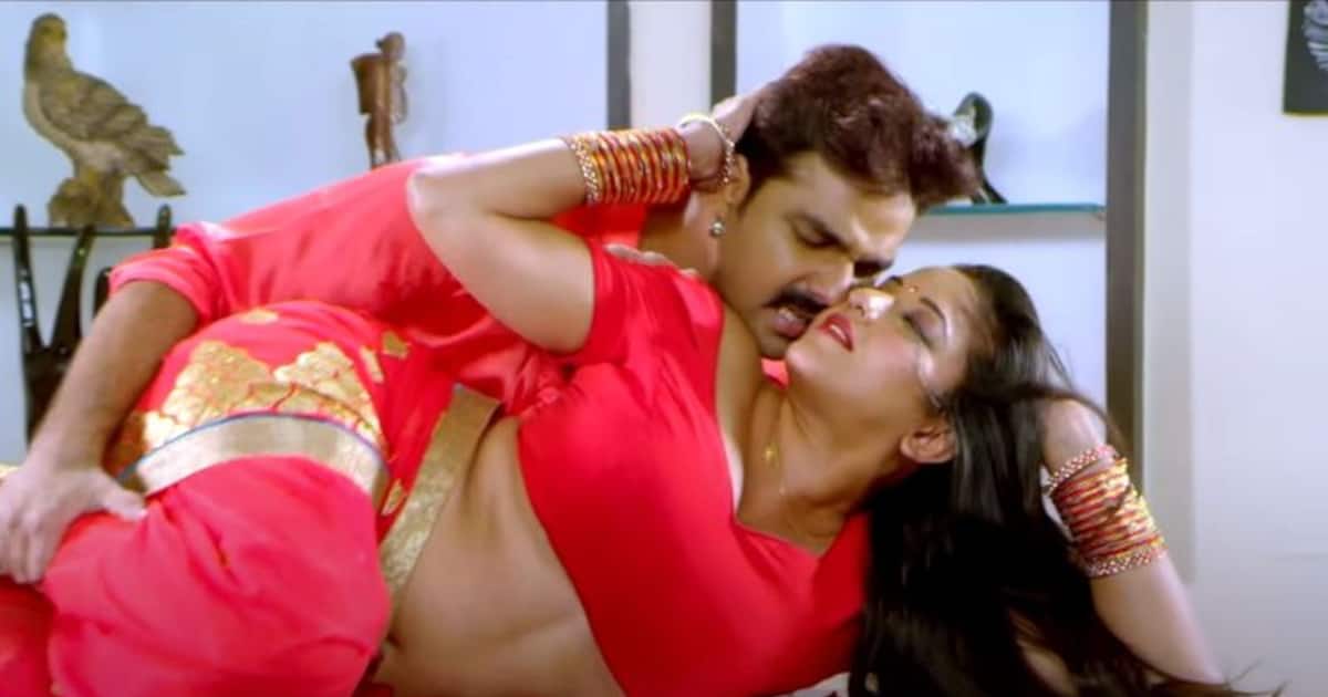 1200px x 630px - Monalisa SEXY video: Bhojpuri actress, Pawan Singh's BOLD bedroom song  'Paala Sataake' goes viral-WATCH