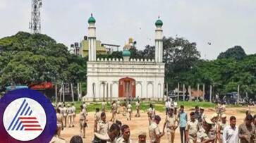Ganeshotsava in Idgah maidan anjuman approached the High Court at dharwad rav Ganeshotsava in Idgah maidan anjuman approached the High Court at dharwad rav