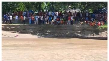 18 Children Missing After Bihar Boat Accident SSM 18 Children Missing After Bihar Boat Accident SSM