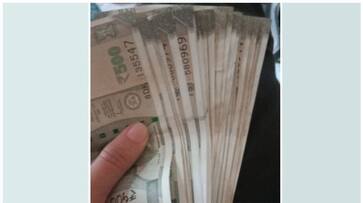 IT Department seizes Rs 42 crore cash in Karnataka lns IT Department seizes Rs 42 crore cash in Karnataka lns