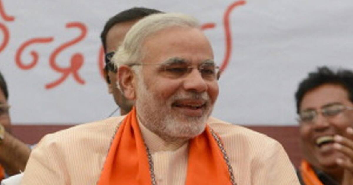 அகண்ட பாரதத்தின் அதிபர்.. தமிழகத்திலும் சனாதன ஆட்சி.. பிரதமர் மோடியின் பிறந்தநாள் போஸ்டரால் சர்ச்சை