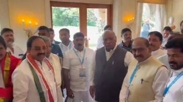EX Minister Tummala nageswara Rao Joins Congress In Presence of Mallikarjuna Kharge ksm EX Minister Tummala nageswara Rao Joins Congress In Presence of Mallikarjuna Kharge ksm