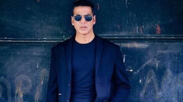 Akshay Kumar's savage reply to a fan asking why he is 'awake' is unmissable vma Akshay Kumar's savage reply to a fan asking why he is 'awake' is unmissable vma