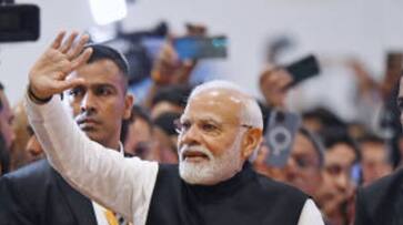 pm modi birthday special biography life education political history KRJ pm modi birthday special biography life education political history KRJ