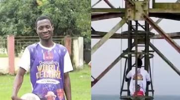 man from Nigeria climbs 150 steps of a tower with football on head rlp man from Nigeria climbs 150 steps of a tower with football on head rlp