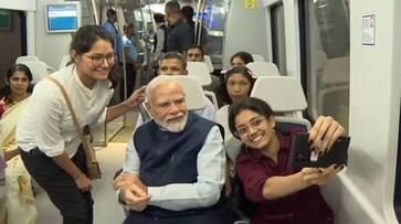 PM Modi takes metro ride to inaugurate Delhi Airport Metro Line extension ksm PM Modi takes metro ride to inaugurate Delhi Airport Metro Line extension ksm