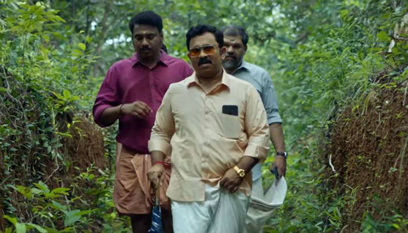 Dhyan Sreenivasan starrer new film Nadikalil Sundari Yamuna review hrk