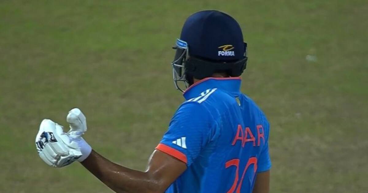 ஆசிய கோப்பை இறுதிப் போட்டியிலிருந்து அக்‌ஷர் படேல் விலகல்!