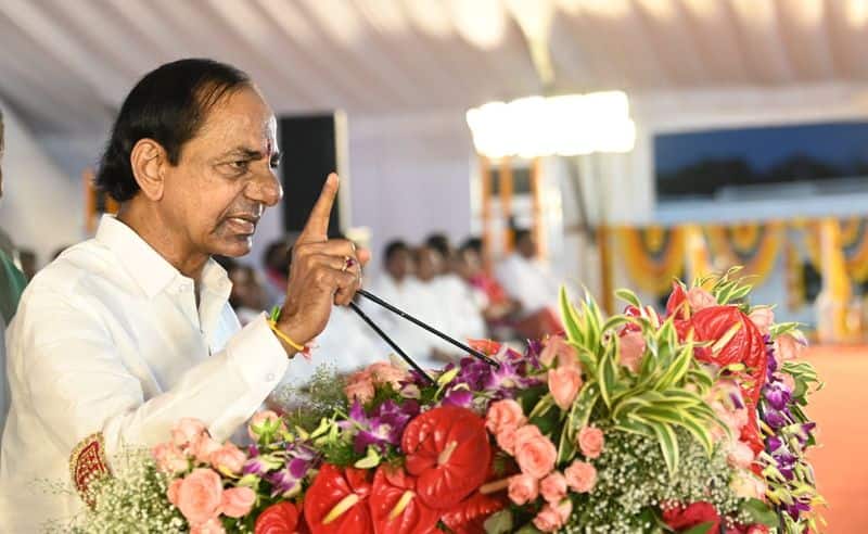 Telangana Assembly Polls: KCR Promises Cheaper LPG Cylinders, Scheme For Farmers In Manifesto sgb