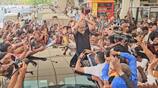 Kollywood Super Star Rajinikanth went to coimbatore to attend a family function fans gave warm welcome ans