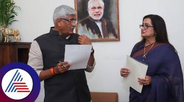 MP Sumalatha Ambarish discussion with Union Hydropower Minister today at dehli rav MP Sumalatha Ambarish discussion with Union Hydropower Minister today at dehli rav