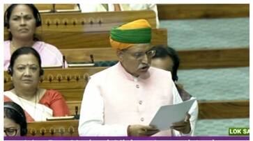 Women's Bill in Lok Sabha opposition protests Lok Sabha was dissolved fvv Women's Bill in Lok Sabha opposition protests Lok Sabha was dissolved fvv