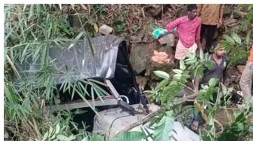kerala govt announce 10 lakh financial aid to families of those who died in jeep accident SSM kerala govt announce 10 lakh financial aid to families of those who died in jeep accident SSM