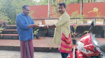 sudheer kattachira's pusthakavandi yathra starts joy sudheer kattachira's pusthakavandi yathra starts joy