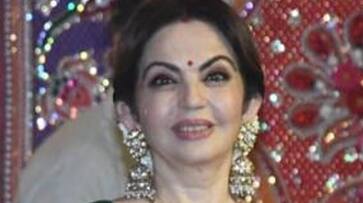 Nita Ambani receives the prestigious Citizen of Mumbai Award 2023-24 KRJ Nita Ambani receives the prestigious Citizen of Mumbai Award 2023-24 KRJ