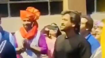 Cricket MS Dhoni joins Ganesh Chaturthi celebration amid World Cup excitement - Watch osf Cricket MS Dhoni joins Ganesh Chaturthi celebration amid World Cup excitement - Watch osf