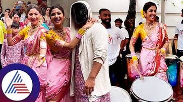 Shilpa Shetty Shamita dance their hearts out on dhol beats during Ganpati visarjan suc Shilpa Shetty Shamita dance their hearts out on dhol beats during Ganpati visarjan suc