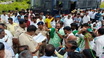 Farmers Outrage against the Government of Karnataka For Not Yet Water Come to Canal in Chikkodi grg Farmers Outrage against the Government of Karnataka For Not Yet Water Come to Canal in Chikkodi grg