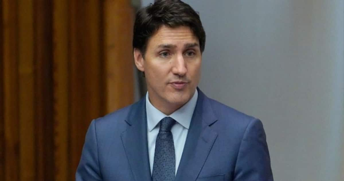 Canadian Prime Minister Justin Trudeau Says Russia 'must Win' War In ...