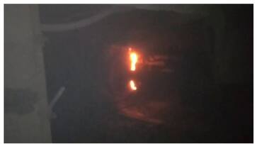 Ernakulam- Nizamuddin train fire passengers were evacuated and the fire was extinguished fvv Ernakulam- Nizamuddin train fire passengers were evacuated and the fire was extinguished fvv