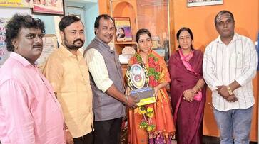 Shivani Swamy from Bidar selected to prestigious 'Indian Idol', Sole contestant from Karnataka vkp Shivani Swamy from Bidar selected to prestigious 'Indian Idol', Sole contestant from Karnataka vkp