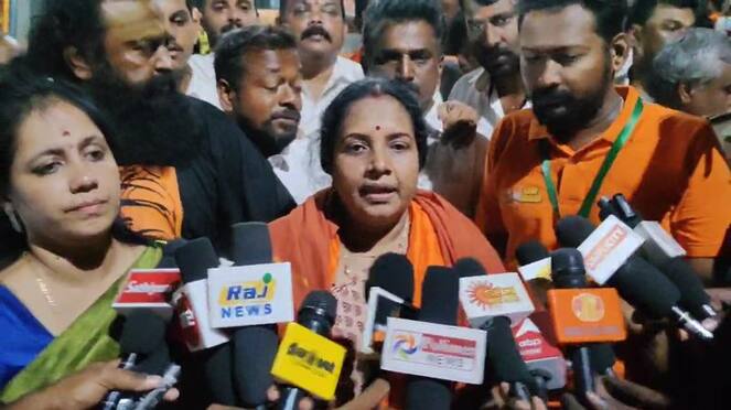we have not rights about comments on aiadmk alliance issue says mla vanathi srinivasan vel