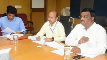 Should Clear applications received in Janatadarshan: DC Should Clear applications received in Janatadarshan: DC