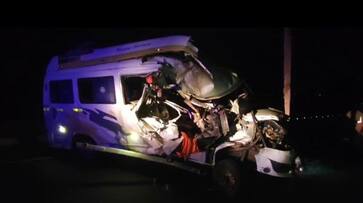 13 people injured in road accident in Jaggayyapet AKP 13 people injured in road accident in Jaggayyapet AKP