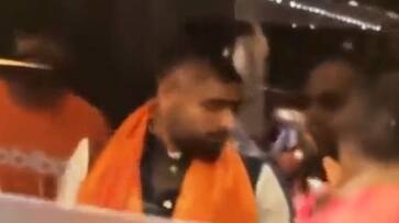 ODI World Cup 2023: Pakistan's Babar Azam greeted with saffron stole upon arrival in India; WATCH viral video snt ODI World Cup 2023: Pakistan's Babar Azam greeted with saffron stole upon arrival in India; WATCH viral video snt
