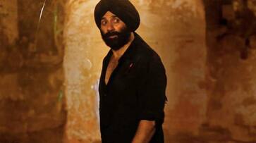 Gadar 2 Box Office collection Report Sunny Deol starrer beat Pathaan creats highest grossing record film hrk Gadar 2 Box Office collection Report Sunny Deol starrer beat Pathaan creats highest grossing record film hrk