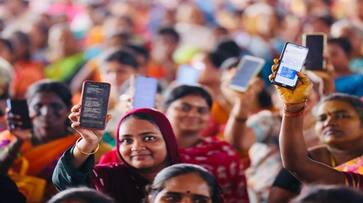In magalir urimai thogai scheme the work of sending text messages to the missing persons has started KAK In magalir urimai thogai scheme the work of sending text messages to the missing persons has started KAK