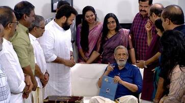 madhu mozhi actor madhu 90th birthday celebration stage show on asianet mohanlal nsn madhu mozhi actor madhu 90th birthday celebration stage show on asianet mohanlal nsn