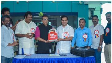 Kochi metro corporation takes new initiative to face heart related emergencies in all stations afe Kochi metro corporation takes new initiative to face heart related emergencies in all stations afe