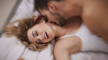 Few Sex positions where couples feel less pain while having sex ans Few Sex positions where couples feel less pain while having sex ans