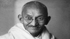 What was Gandhi's vision for Swachh Bharat and practical tips to save environment