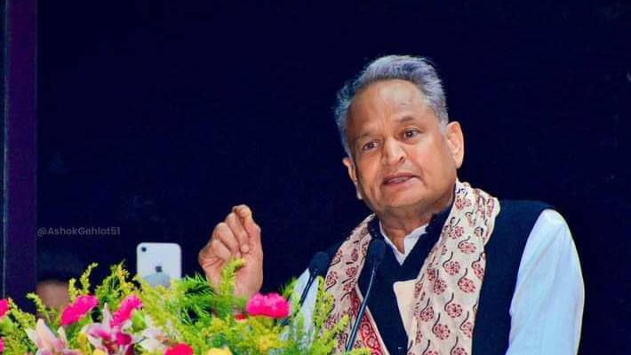 rajasthan cm ashok gehlot apology in high court for his statement zrua
