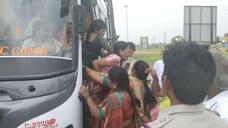 Police stopped Amaravathi Woman farmers Who going to meet Nara Bhuvaneshwari AKP