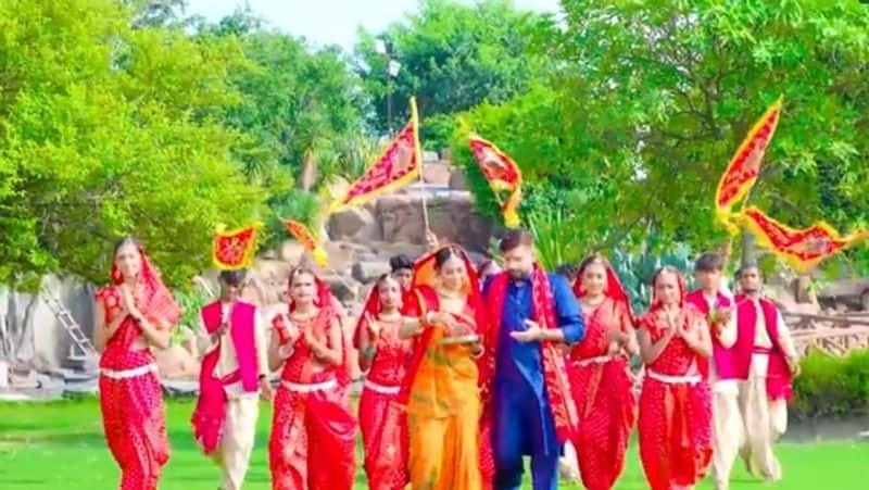 bhojpuri star rakesh mishra new song for navratri going viral ZKAMN