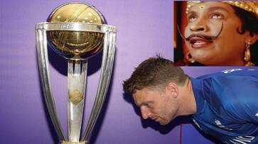 A photo of England captain Jos Butler staring at the World Cup is going viral rsk A photo of England captain Jos Butler staring at the World Cup is going viral rsk