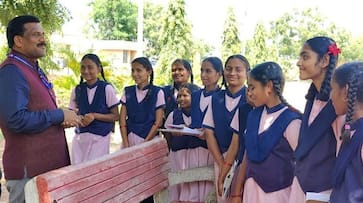 Worms in Government Residential School Meal at Indi in Vijayapura grg Worms in Government Residential School Meal at Indi in Vijayapura grg